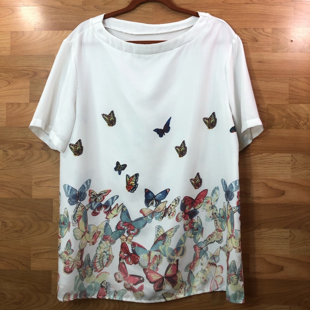 White Top with Multicolored Butterflies NWOT